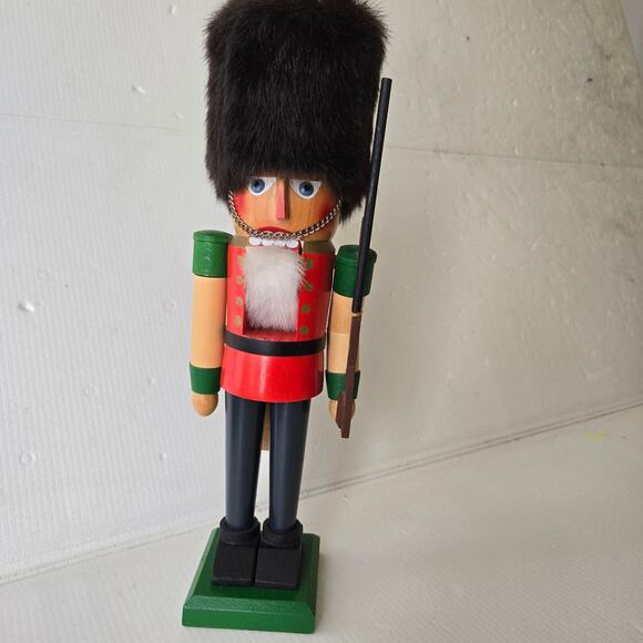 Steinbach Volkskunst Nutcracker English Guardsman 16" Made in Germany - Picture 1 of 9